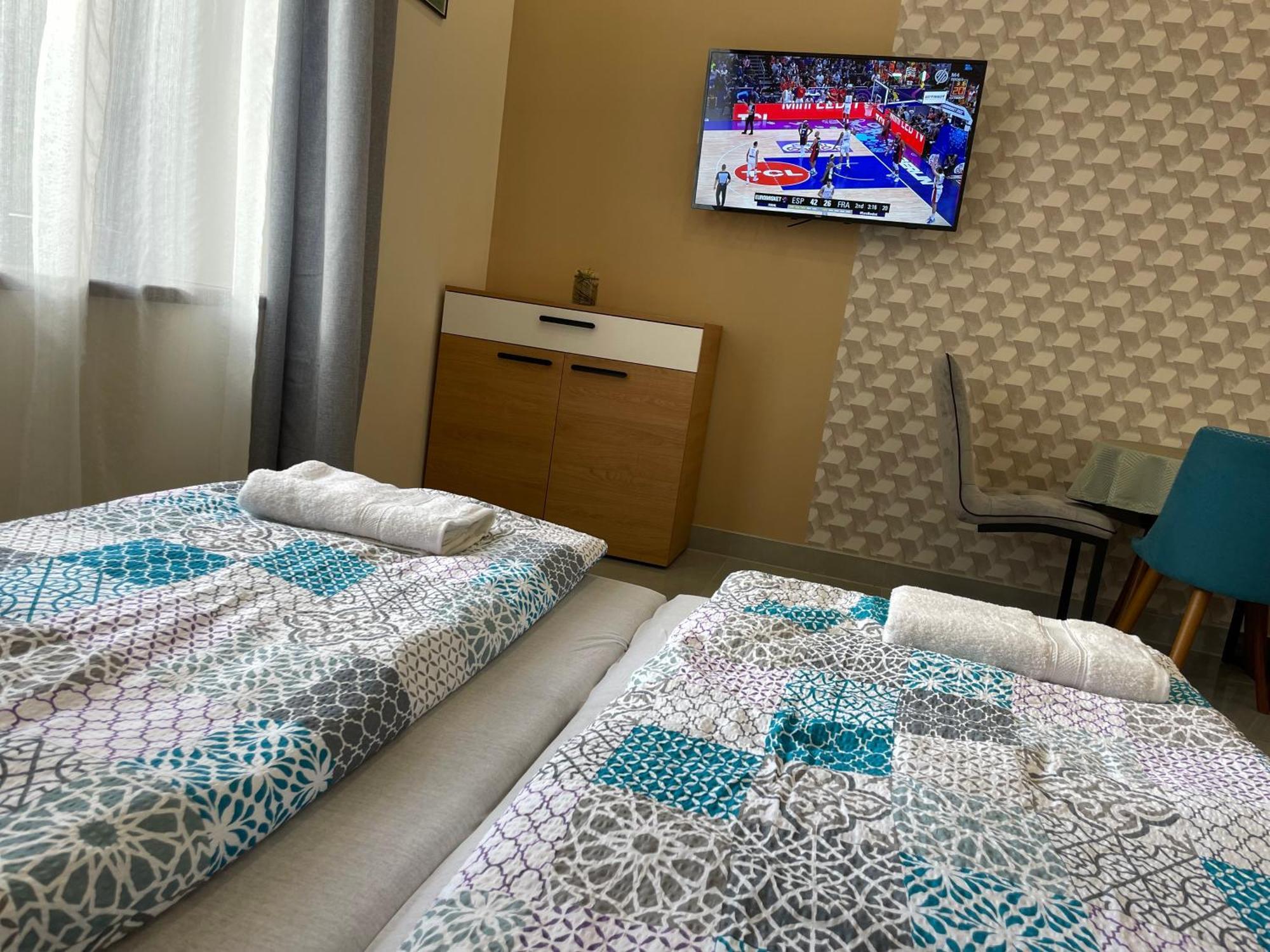 Kovacs Apartmanhaz Kiskunhalas Kamer foto