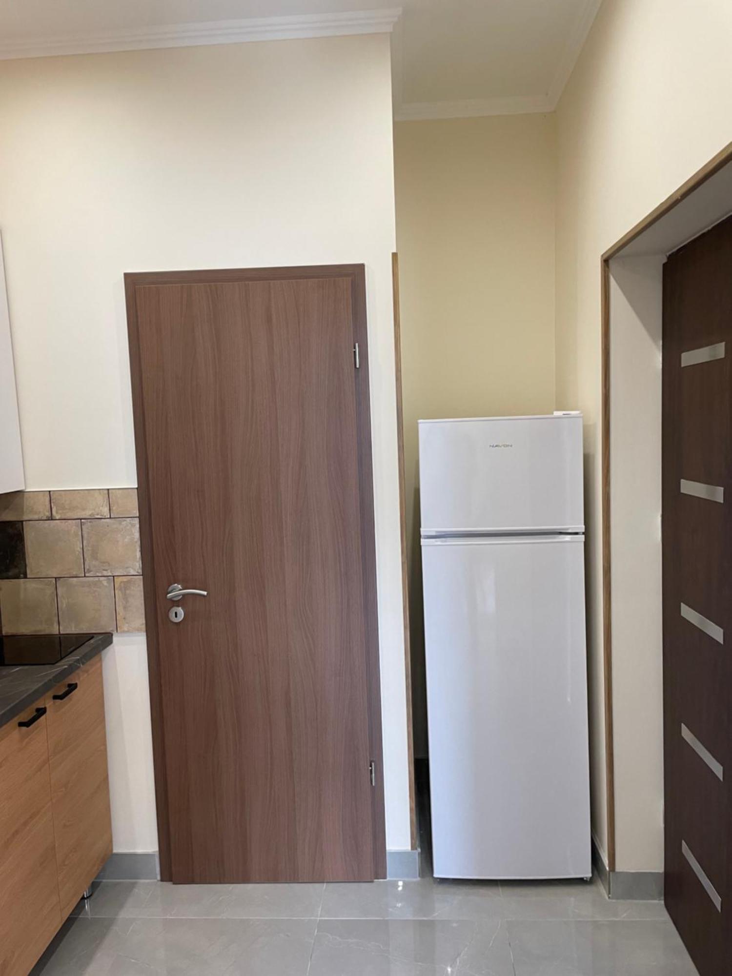 Kovacs Apartmanhaz Kiskunhalas Kamer foto