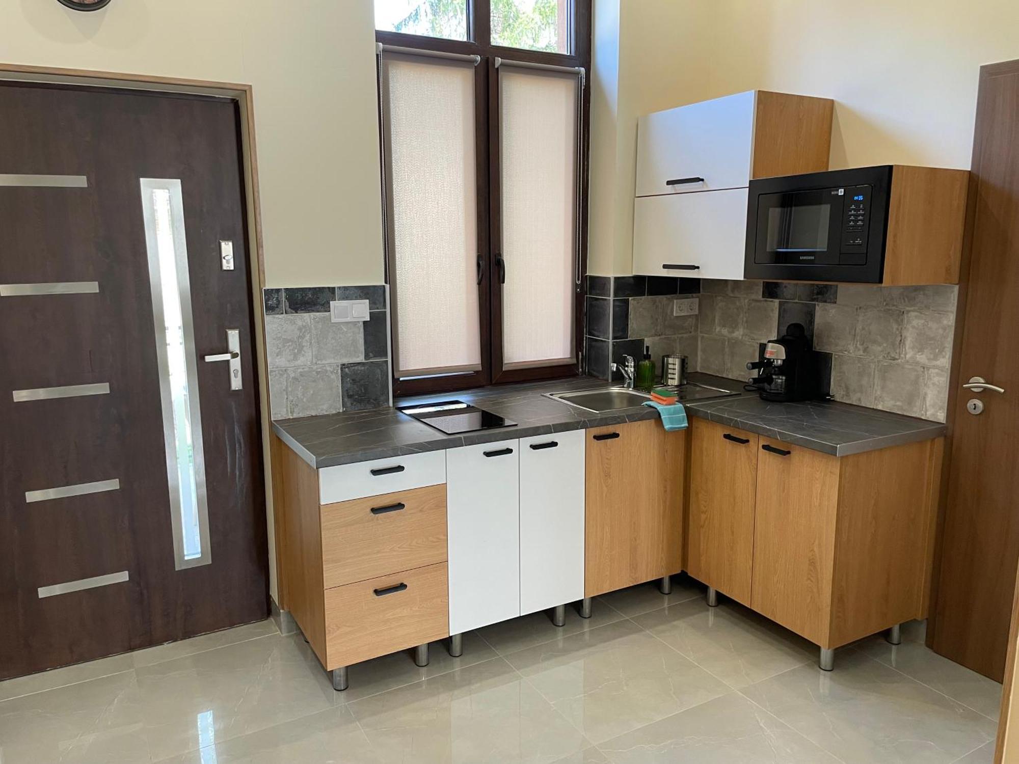 Kovacs Apartmanhaz Kiskunhalas Kamer foto