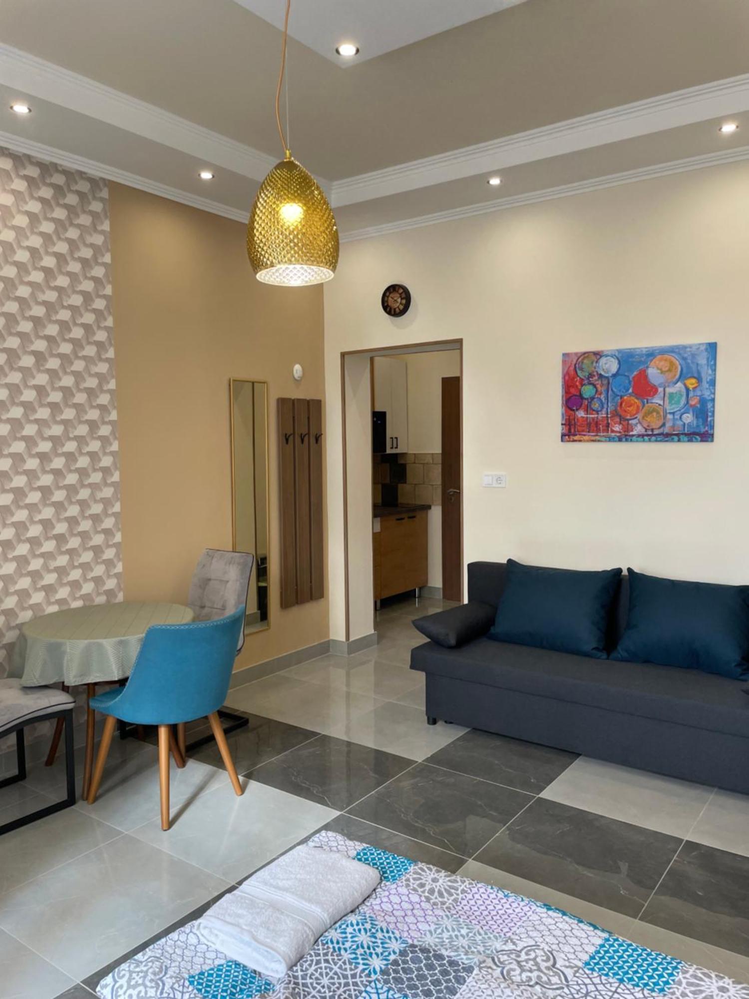 Kovacs Apartmanhaz Kiskunhalas Kamer foto