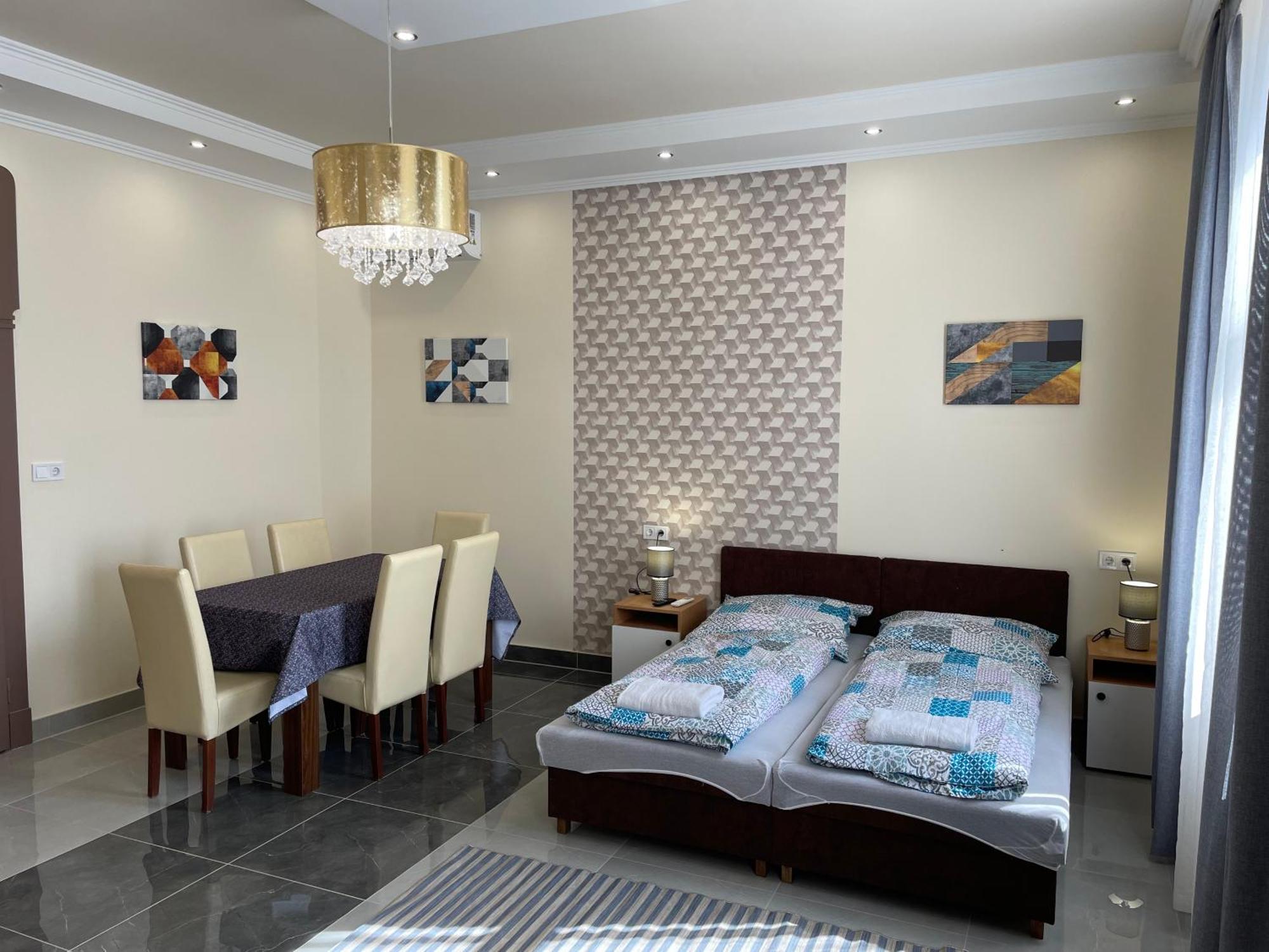 Kovacs Apartmanhaz Kiskunhalas Kamer foto
