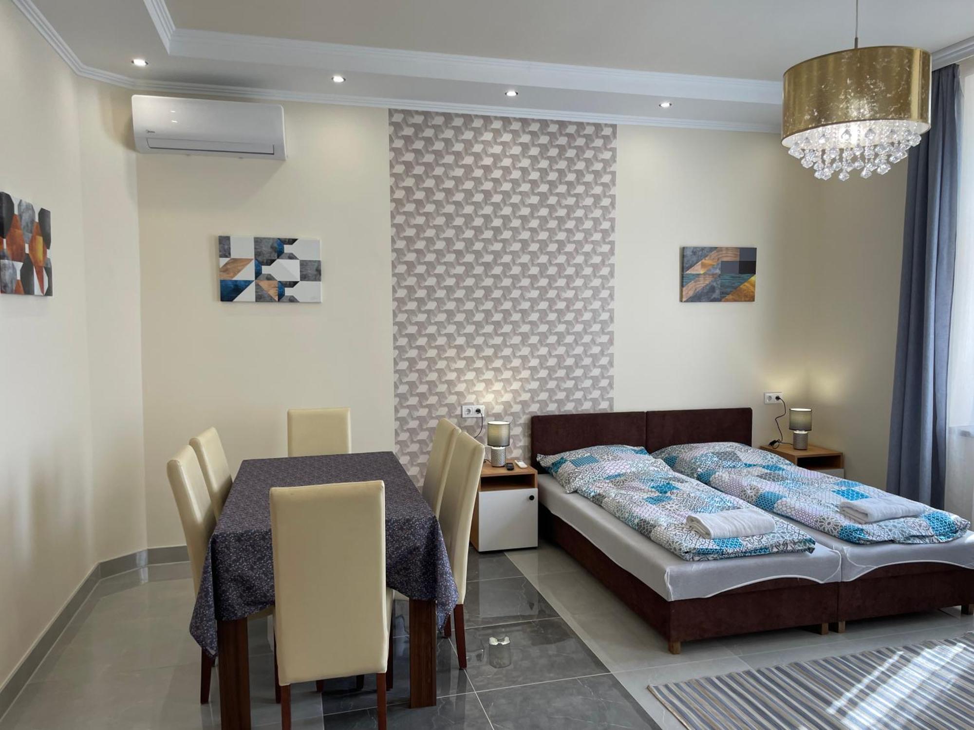 Kovacs Apartmanhaz Kiskunhalas Kamer foto